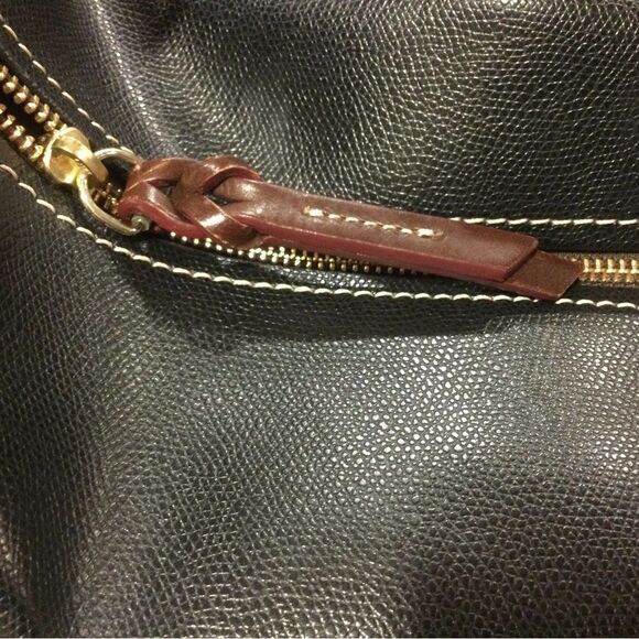 DOONEY & BOURKE Shoulder Bag - Picture 6 of 13